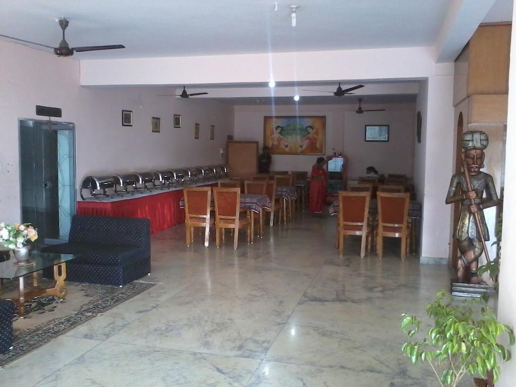 Hotel Sambodhi Bhopal Exterior photo