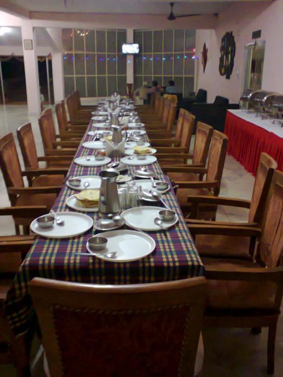 Hotel Sambodhi Bhopal Exterior photo