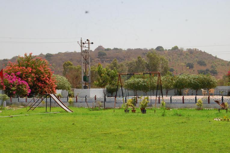Hotel Sambodhi Bhopal Exterior photo